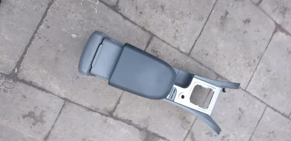 Mittkonsol armstöd Ford Focus MK2 Lift OEM image 6