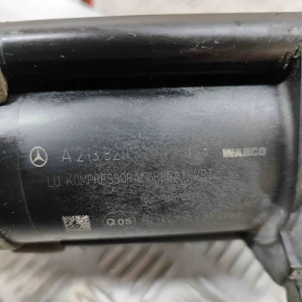 Compresseur suspension air Mercedes-Benz A0993200004 image 10