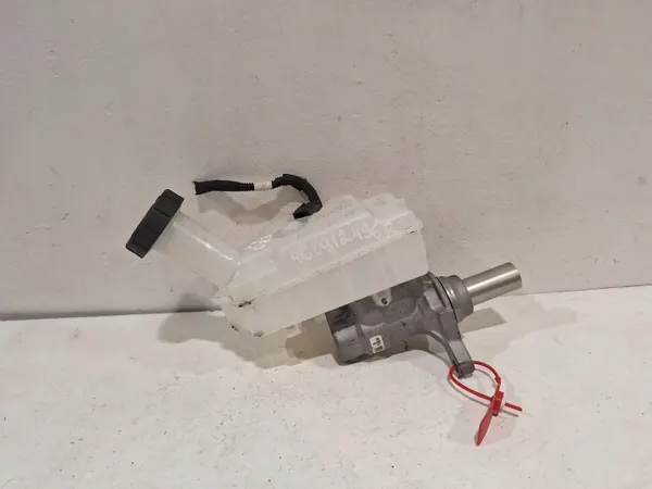 Pompe de réservoir de liquide de frein OEM 460912496R Renault image 2
