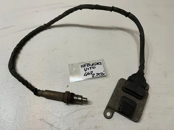 Sensor NOx Mercedes OEM 0009050108 para Vito W447 image 4