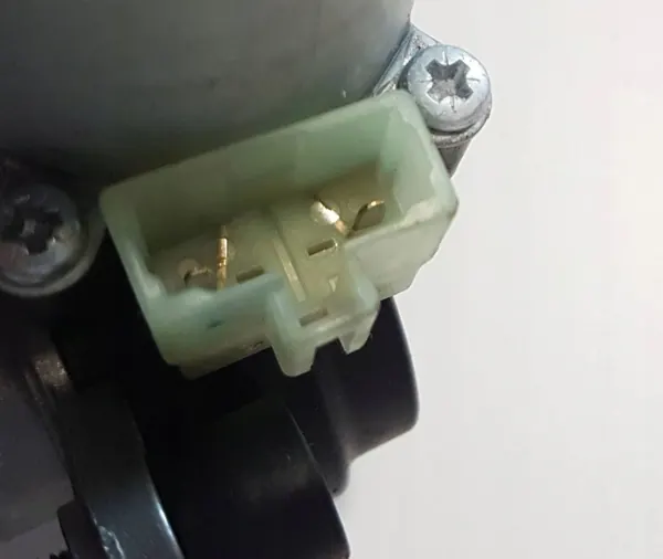 Hyundai i30 Sitzmotor OEM 88681F2000 - Gebraucht image 3