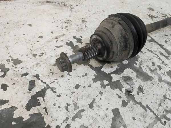 SKODA OCTAVIA IV 1.5 TSI Höger drivaxel 5Q0407272ED image 5