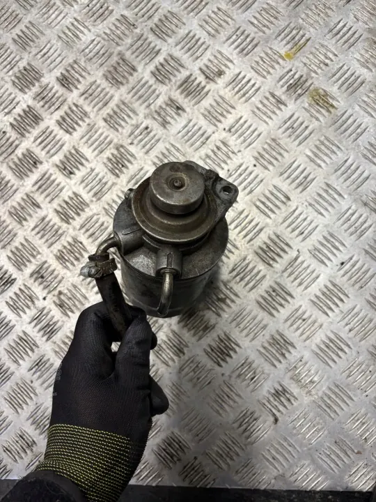 Base do Filtro de Combustível OEM Mitsubishi Pajero II 2.5TD image 4