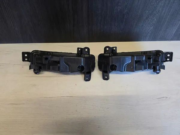 BMW F48 F45 F44 G20 G21 G06 Farol de Neblina Direito 8089526 image 2