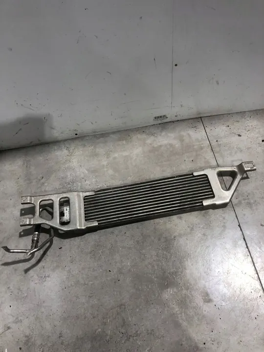 MERCEDES B CLASS W245 RADIATEUR D'HUILE A1695000600 image 1