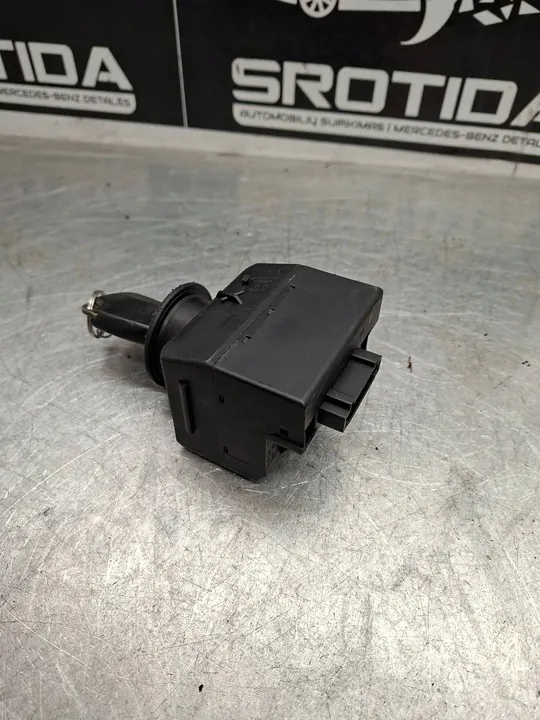 Sytytyskytkin Mercedes-Benz E W211 image 3