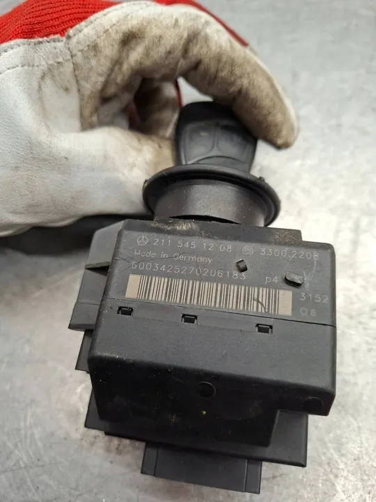 Sytytyskytkin Mercedes-Benz E W211 image 5