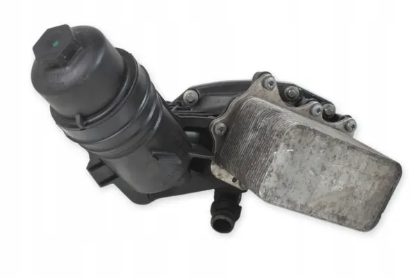 BMW Ölfiltergehäuse OEM 8570063 - Gebraucht image 4