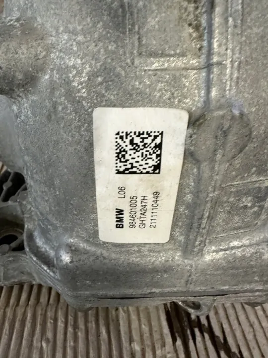 OEM 8482617 Achterdifferentieel voor BMW 5 G30 3.0D X-Drive image 4