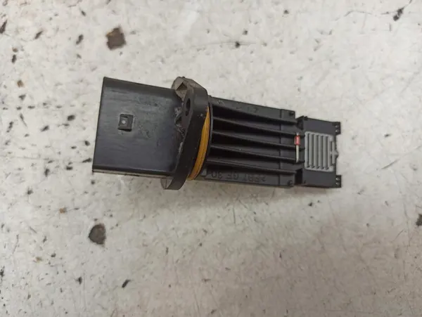 Masseluftsensor Pierburg 7.22684.14.0 image 9