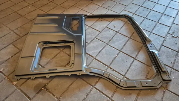 MAN TGS TG3 cabine kwartier rechts OEM 81.62510.4650 image 2