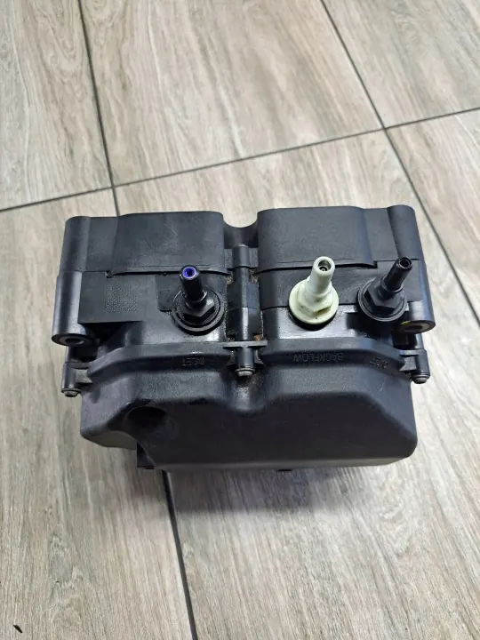 Bomba AdBlue OEM GC46 5H297 AA para Ford F-MAX image 3