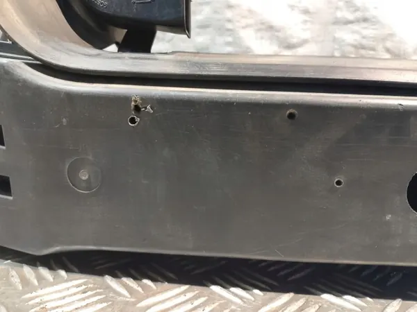 Etupuskurin palkki OEM BELKA ZDERZAKA Volvo V50 image 4