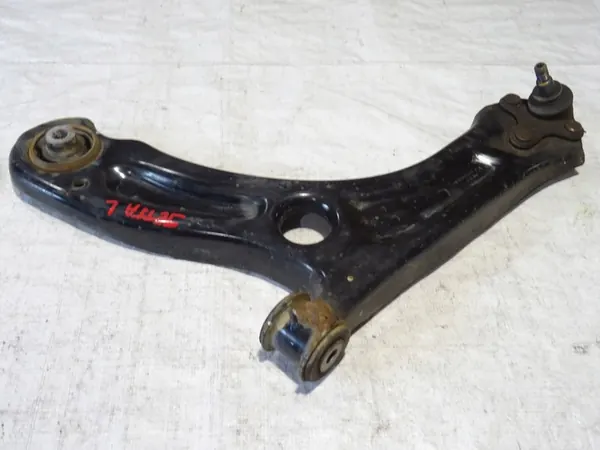 Braccio di controllo anteriore sinistro VW Jetta VI 1.6 image 4