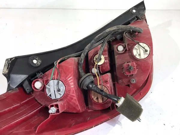 Lámpara Trasera Derecha Hyundai i20 Hatchback 92402-1J000 image 4