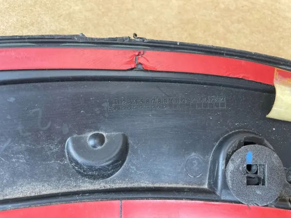 OEM 8K9853817A Linke Heckleiste für Audi A4 B8 Allroad image 9