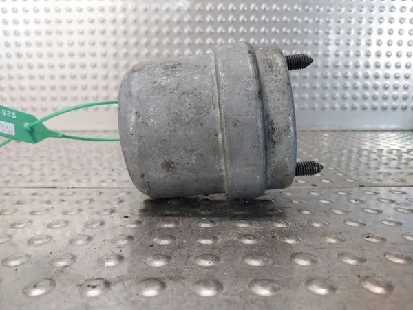 Soporte de motor VW T4 1.9D/TD, OEM 701199132C image 3