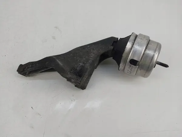 Soporte de motor 2.0 TDI SEAT EXEO 8D0199379AR image 2
