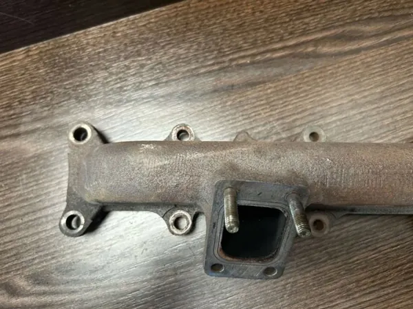 Coletor de Escape Iveco Daily 5G OEM 5801468934 image 4