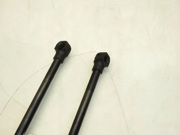 Bakluckgasdämpare Renault Megane IV HB 904511213R image 3