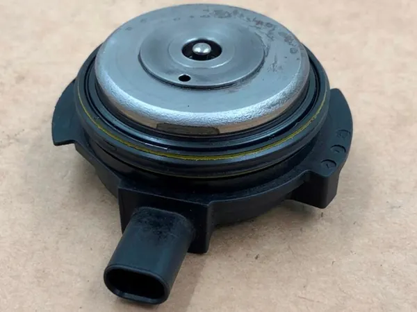 Actuador VANOS Cubierta de Válvula 11367614288 BMW M3 M4 X2 X3 X4 image 4