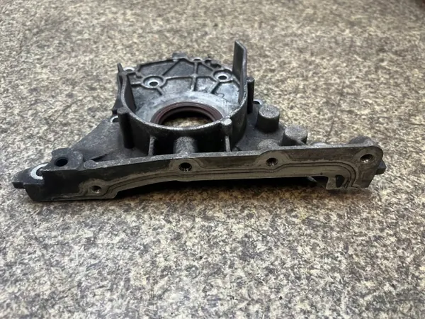 OEM 8200183179 Nokkenasdeksel voor Suzuki Grand Vitara II image 4