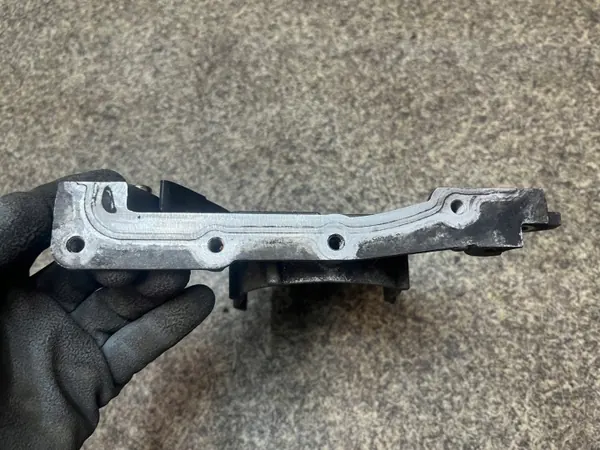 OEM 8200183179 Nokkenasdeksel voor Suzuki Grand Vitara II image 5