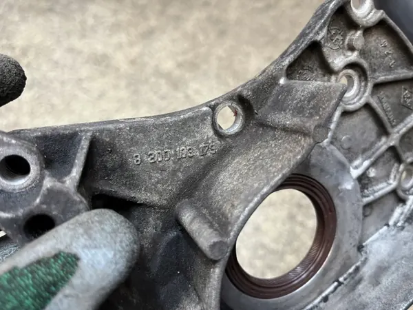 OEM 8200183179 Nokkenasdeksel voor Suzuki Grand Vitara II image 6