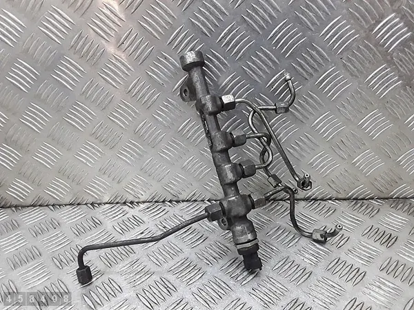 Brandstofrail Fiat Doblo II 1.6 Multijet image 4