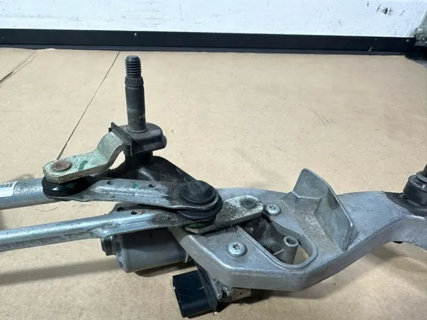 Mécanisme essuie-glace avant OEM A2138207902 Mercedes Classe E image 5