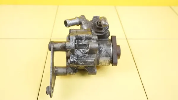 BMW Servopumpe OEM 3404615 für M54B30 Motor image 3
