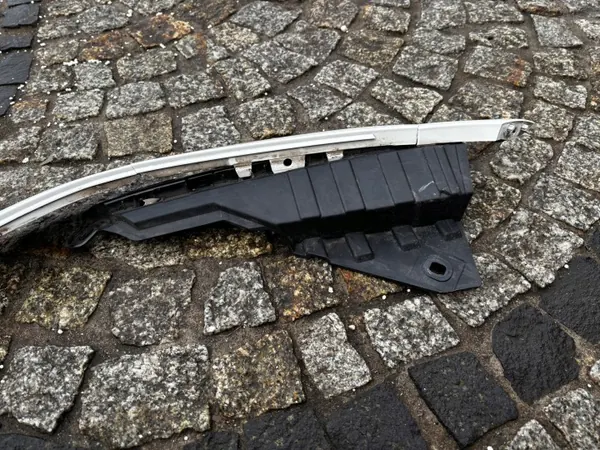 Mercedes 243 EQB Frontstoßstangen-Schiene OEM 2438853900 image 10