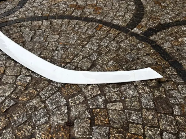 Mercedes 243 EQB Frontstoßstangen-Schiene OEM 2438853900 image 5