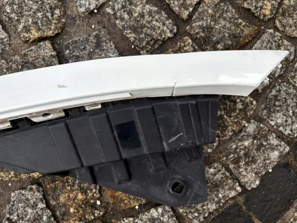 Mercedes 243 EQB Frontstoßstangen-Schiene OEM 2438853900 image 9