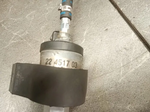 Webasto polttoainepumppu OEM 22451703 Mercedes Sprinterille image 5