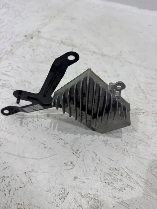 BMW Audioversterker OEM 9339415 voor 5-serie F10/F11 image 4