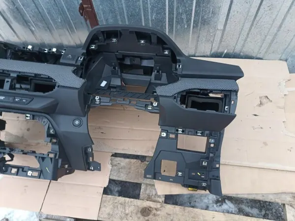 Salpicadero Dacia Sandero Stepway III OEM 114018022026 image 4