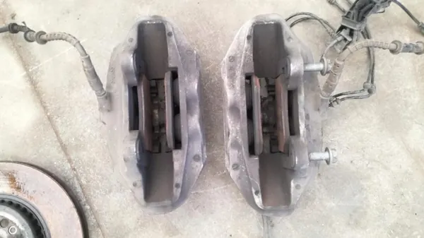 Remklauw Schijven Blokken Mercedes W223 OEM A2234214200 image 5