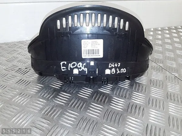 2010 BMW 5 Series F10 Speedometer 3000 Diesel OEM 922761601 image 3