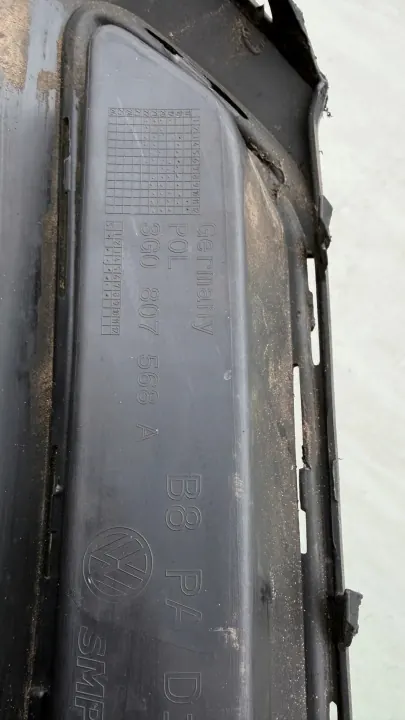 Spoiler para-choques traseiro VW Passat B8 Lift 2019+ OEM 3G0807568A image 3