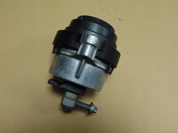 Support moteur BMW G01 G02 G05 G30 G31 G32 8482771 image 2