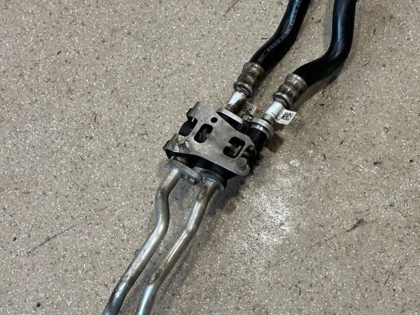 Kit de Conduites de Refroidissement OEM 8602300 BMW image 5