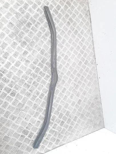 BMW Motorkapdichting OEM 7063835 voor 5-serie E60 image 4