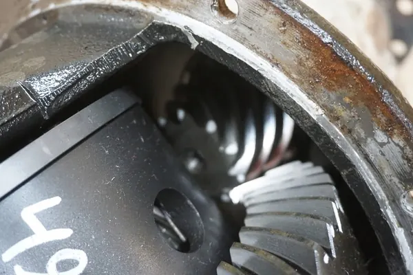 MITSUBISHI PAJERO II SPORT REAR DIFFERENTIAL HEAD 49/10 image 3