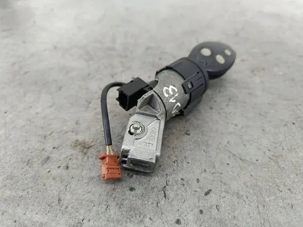 OEM STACYJKA CITROEN C5 II 2.0 HDI - Usado image 3