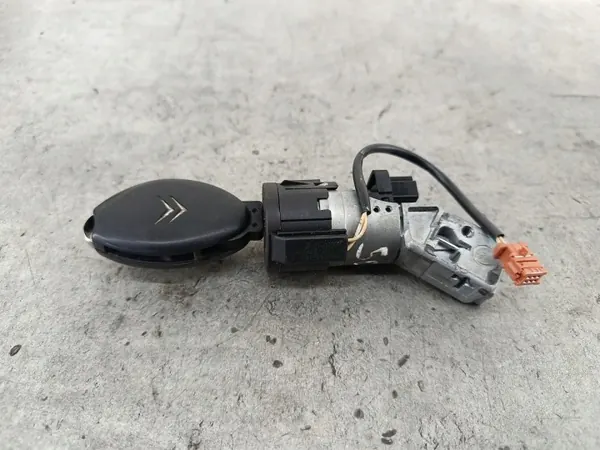 OEM STACYJKA CITROEN C5 II 2.0 HDI - Usado image 5