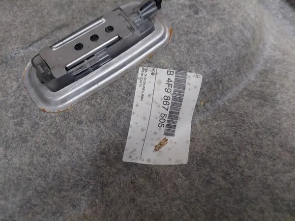 Inredning Audi A6 C6 Avant OEM 4F9867505 image 6