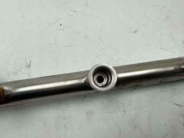 Kraftstoffverteiler OEM 079133316BM für Audi RS6 C7 2016 image 7