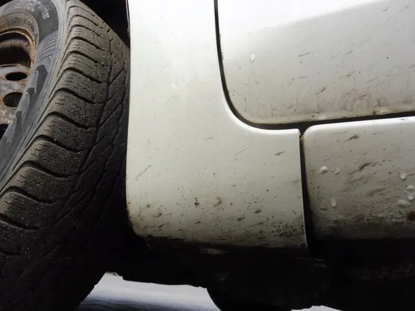 Parafango Anteriore Sinistro Toyota Yaris II 2006-2009 image 4