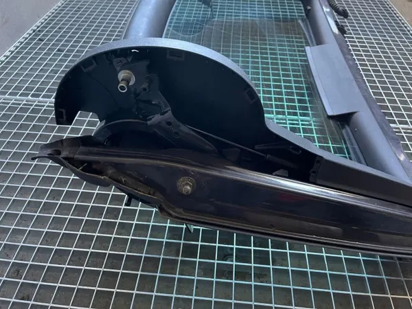 Luna trasera Skoda Superb B6 OEM 43R001108 Usada image 3